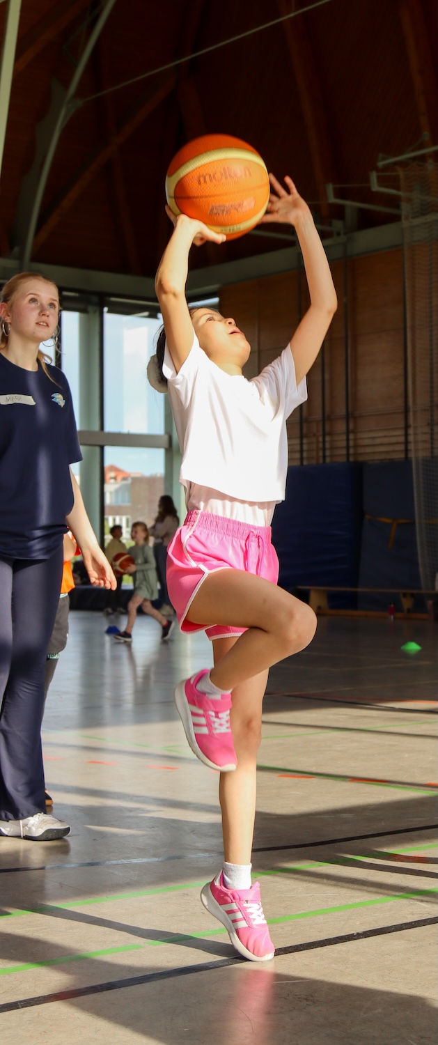 DBV Mädchen Basketball Korbleger