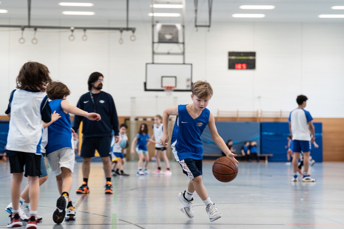 Herbstcamp Basketball Dribbling